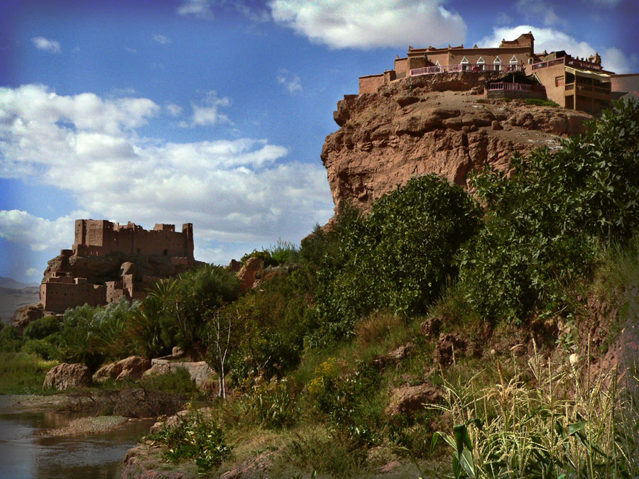 Kasbah Itran, high above valley